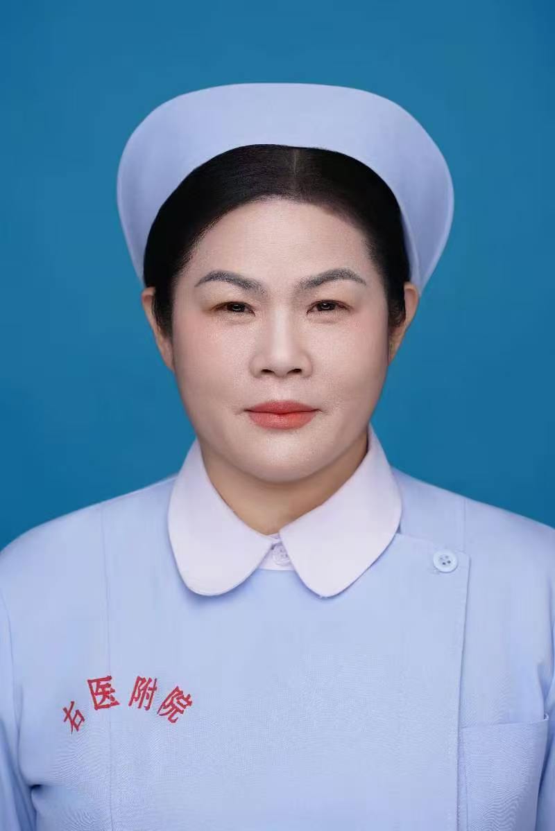 黄捷