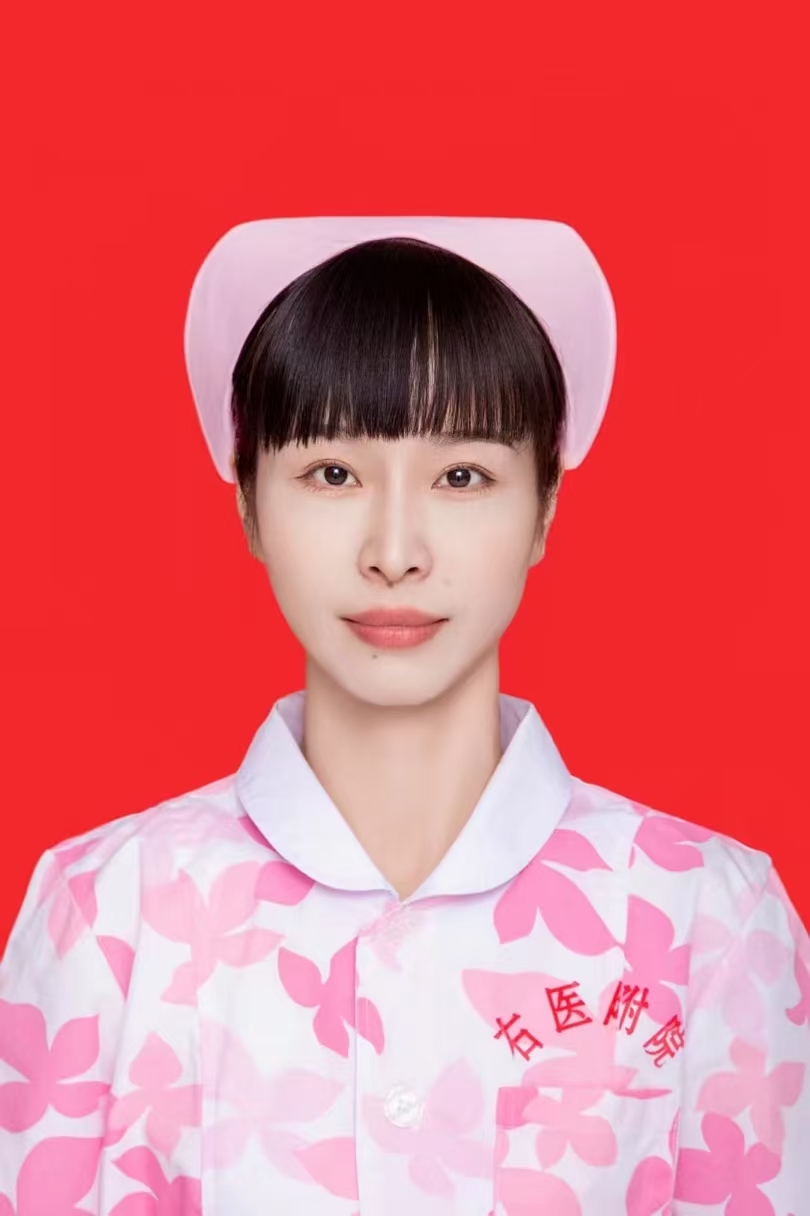 卢健