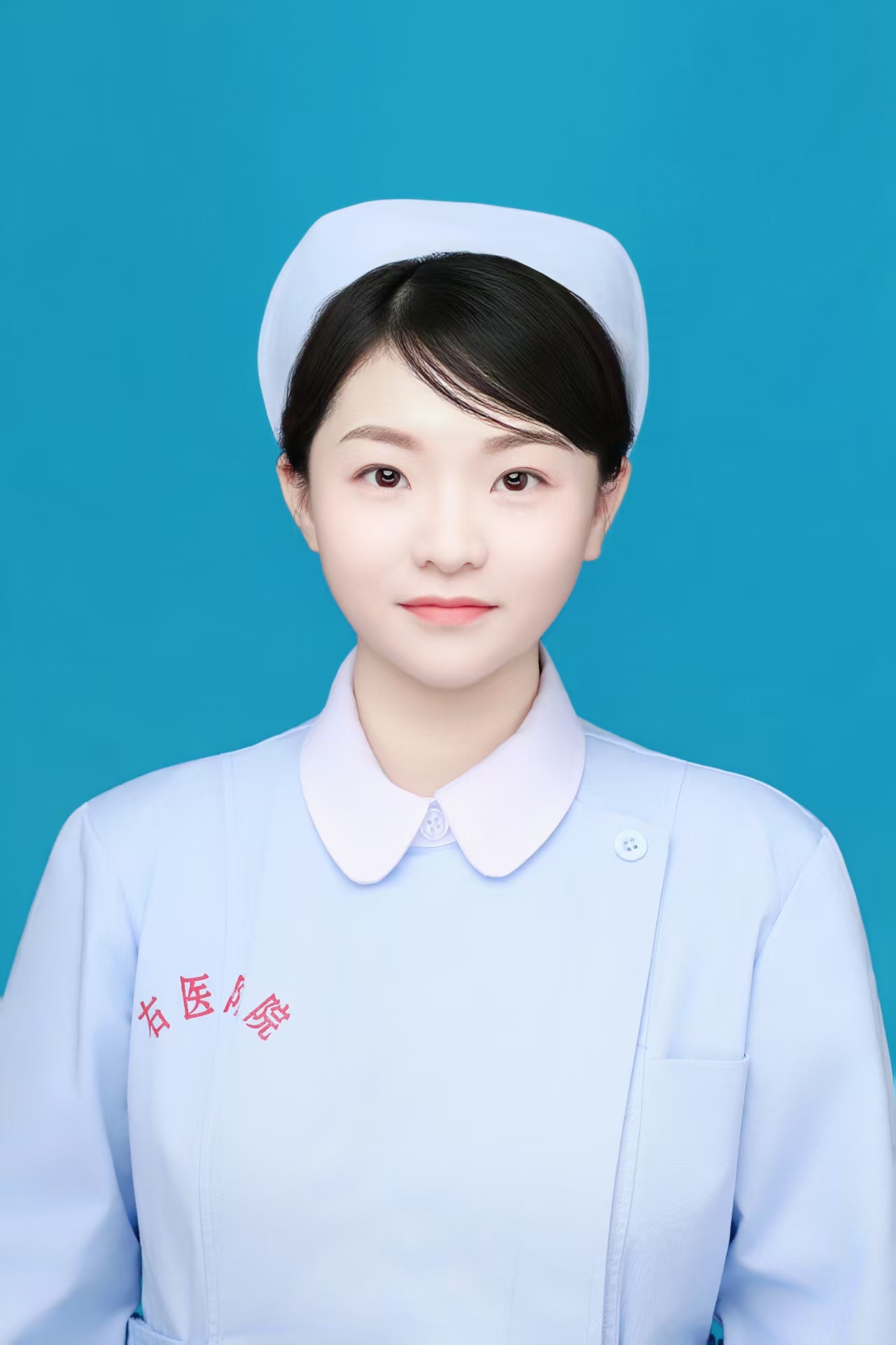 李婕