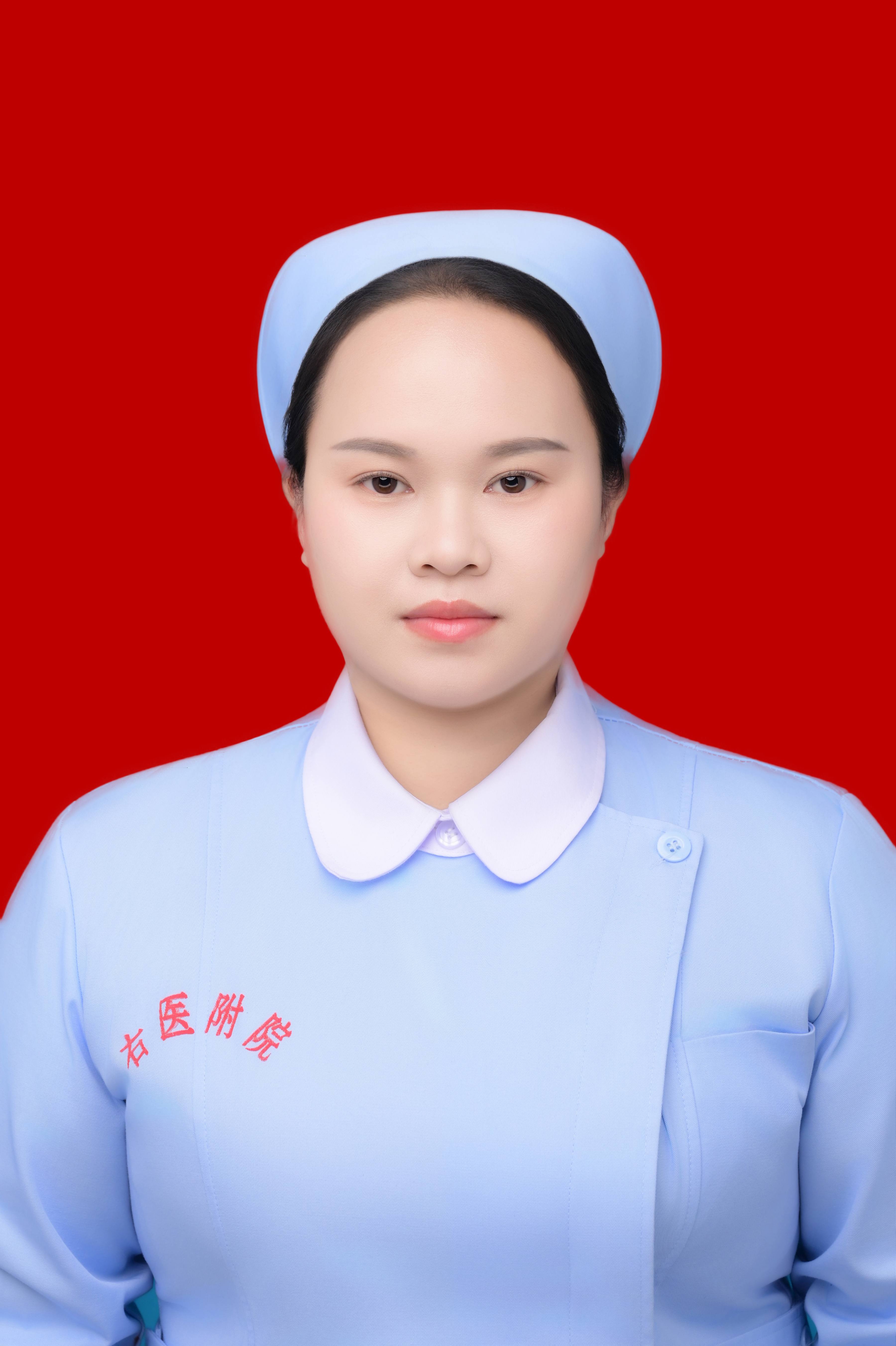 龙桂丽