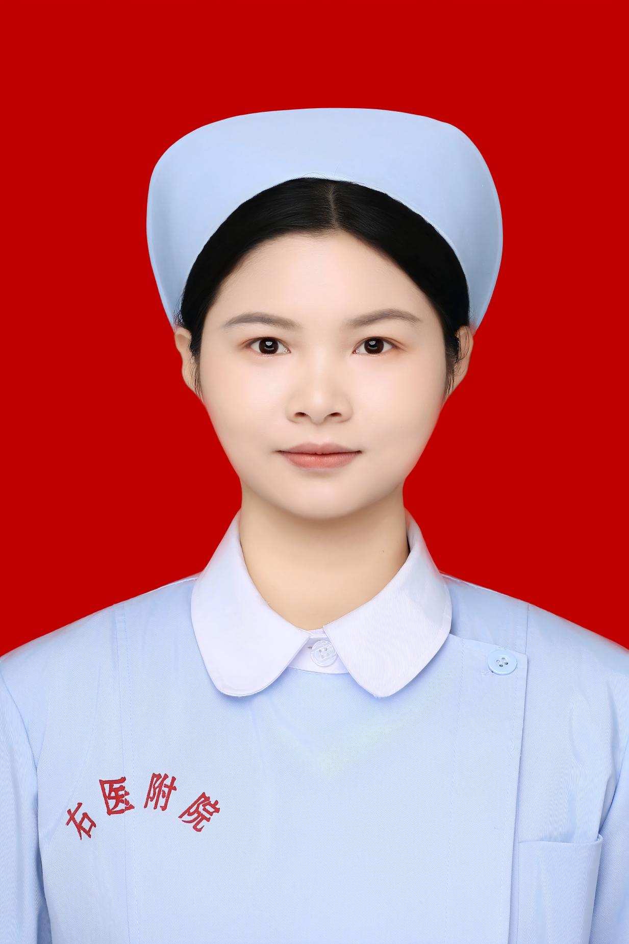 覃民